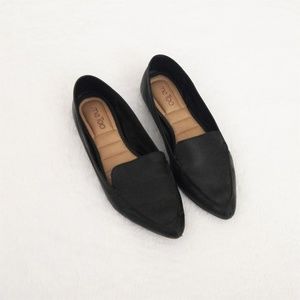Me Too Audra Pointed Toe Flats